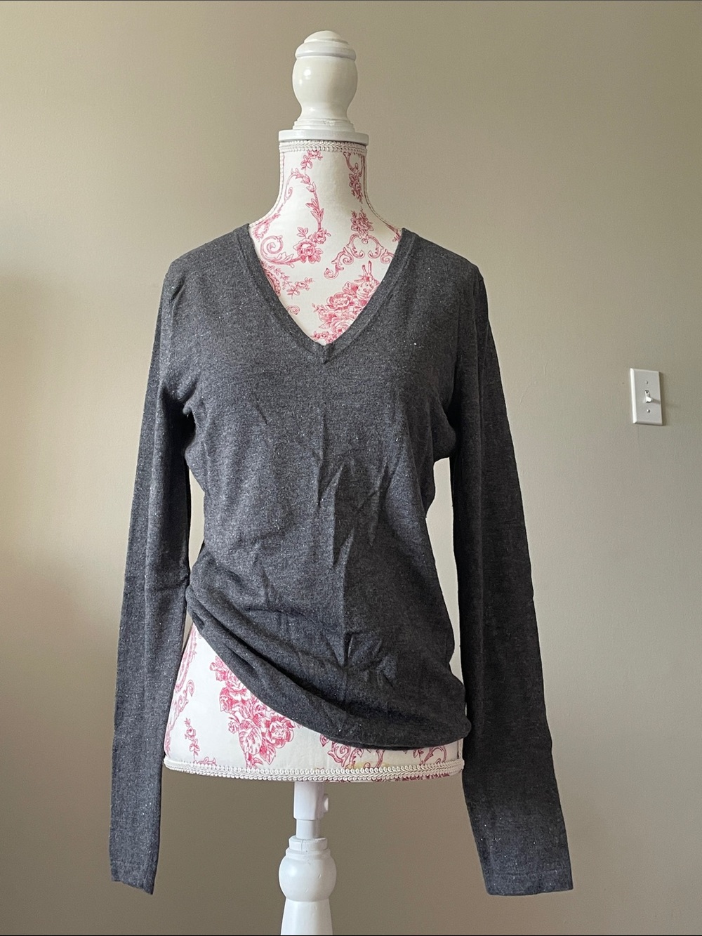 Banana Republic Classic Charcoal V-Neck Long-Sleeve Top with Subtle Sparkle